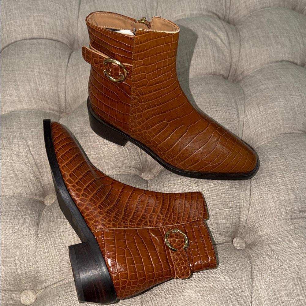 Aquatalia Tan Crocodile-Embossed Ankle Booties